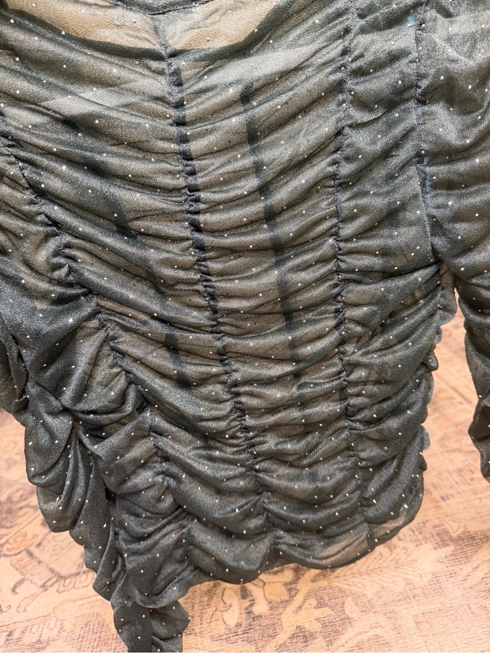 Sheer Green Ruched Long-Sleeve Sparkle Top - Picture 6 of 8